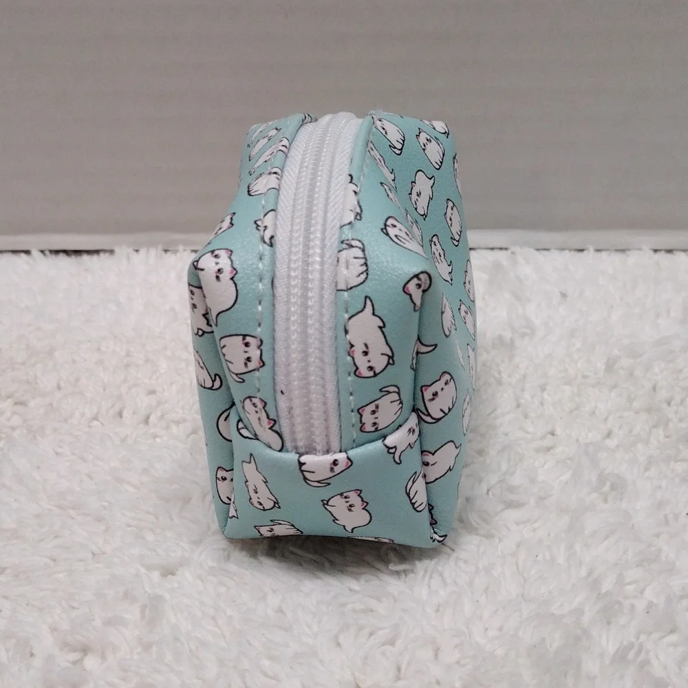 Animal Print Light Green Keychain Small Pouch - Picture 4 of 7